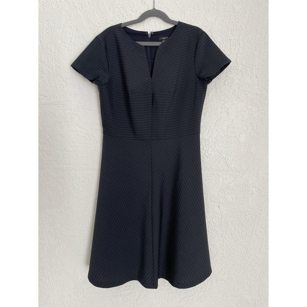 Ann Taylor Pinstripe Dress Womens 4 Navy Blue Fit Flare V-Neck Short Sleeve Work